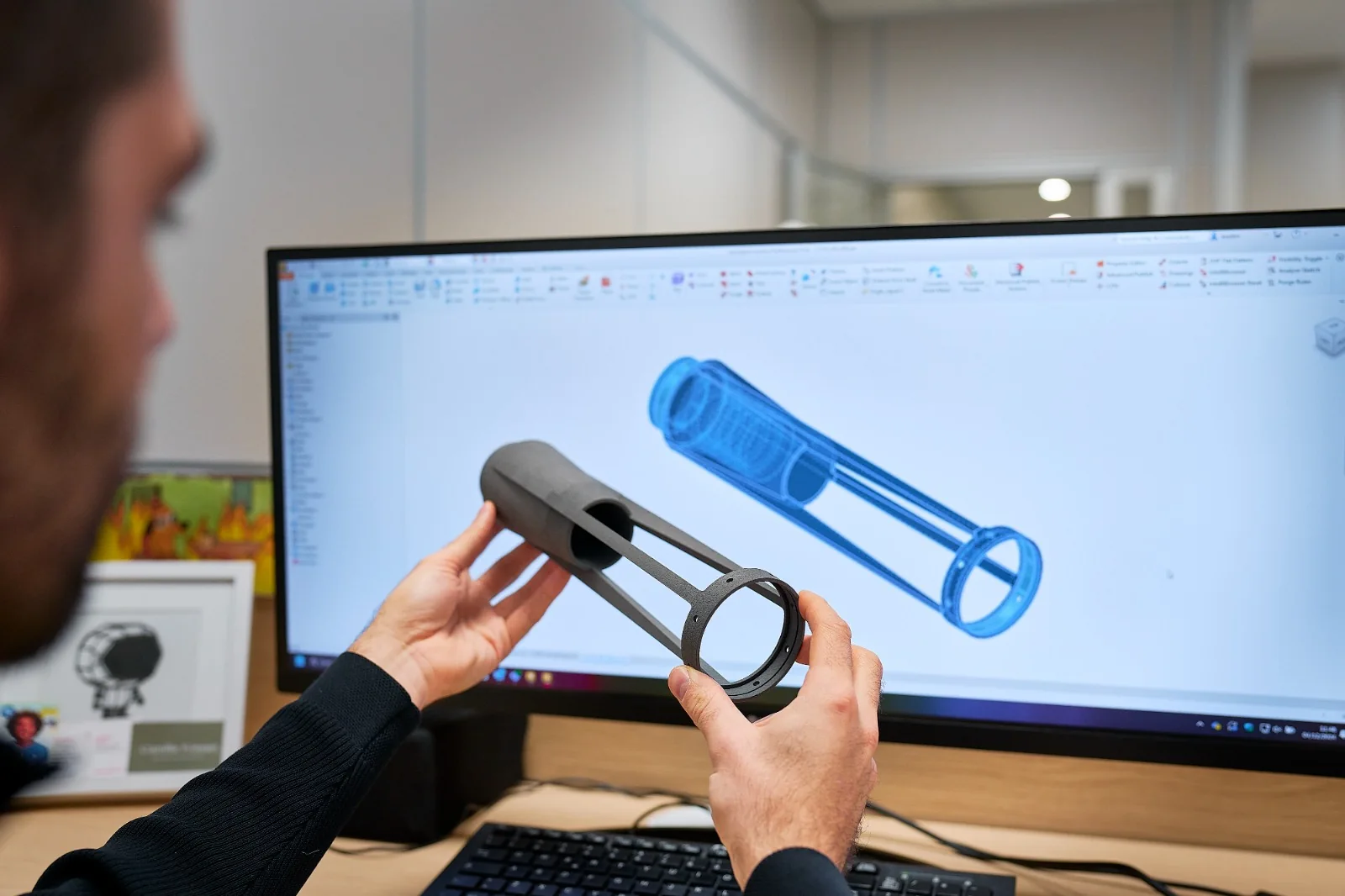 PrintCube CAD model and 3D printed prototype